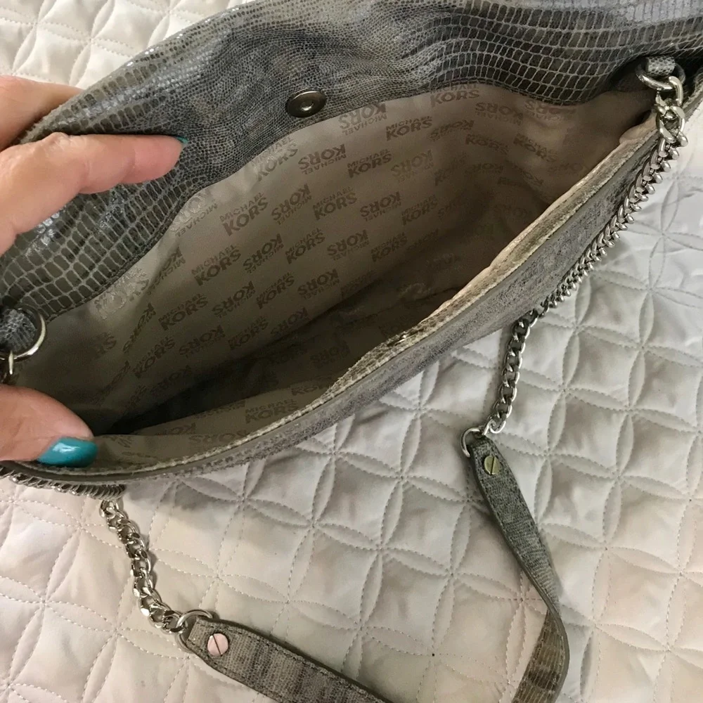 ⚡️SALE⚡️Michael Kors Leather Snake Print Clutch